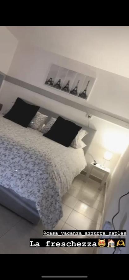 הוילה נאפולי Casa Vacanza Azzurra מראה חיצוני תמונה